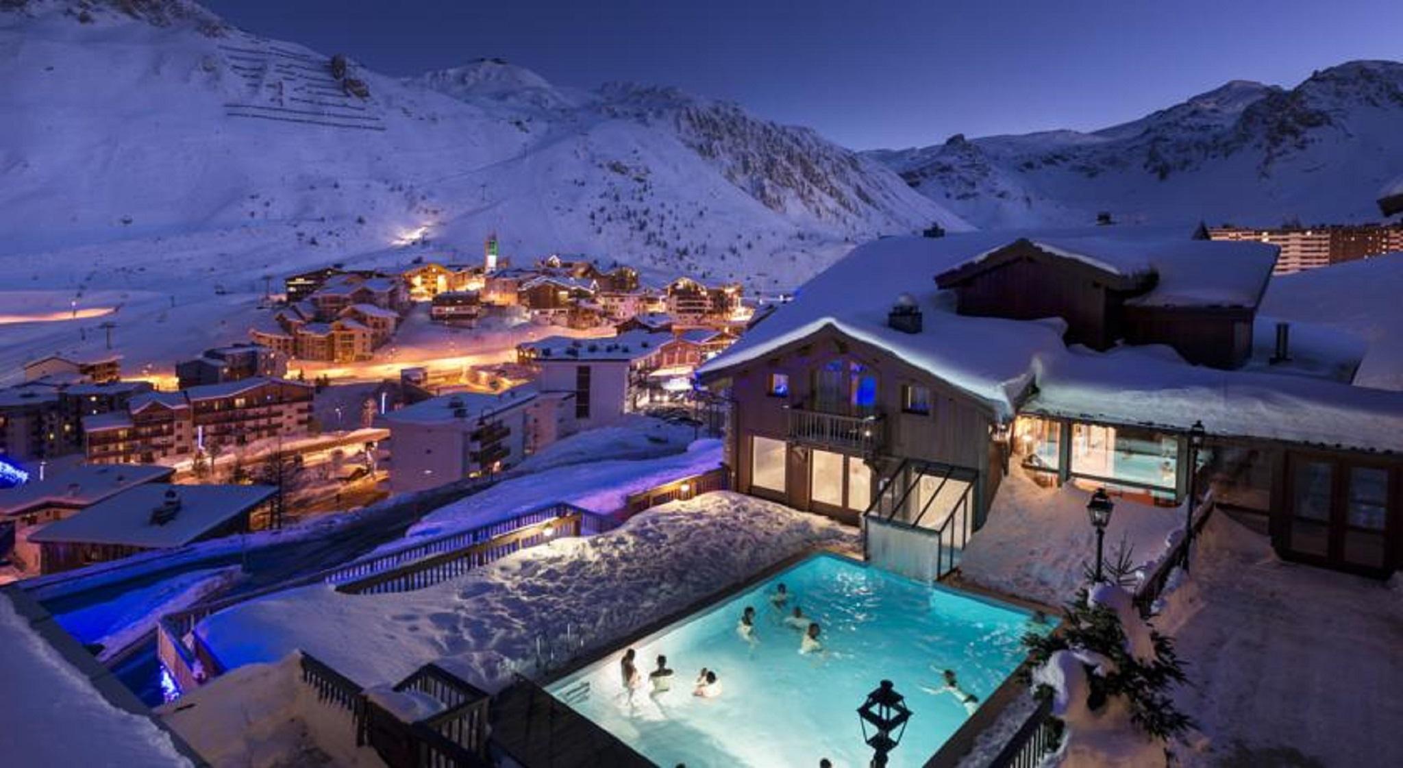 Hotel Village Montana By Les Etincelles Tignes Bagian luar foto