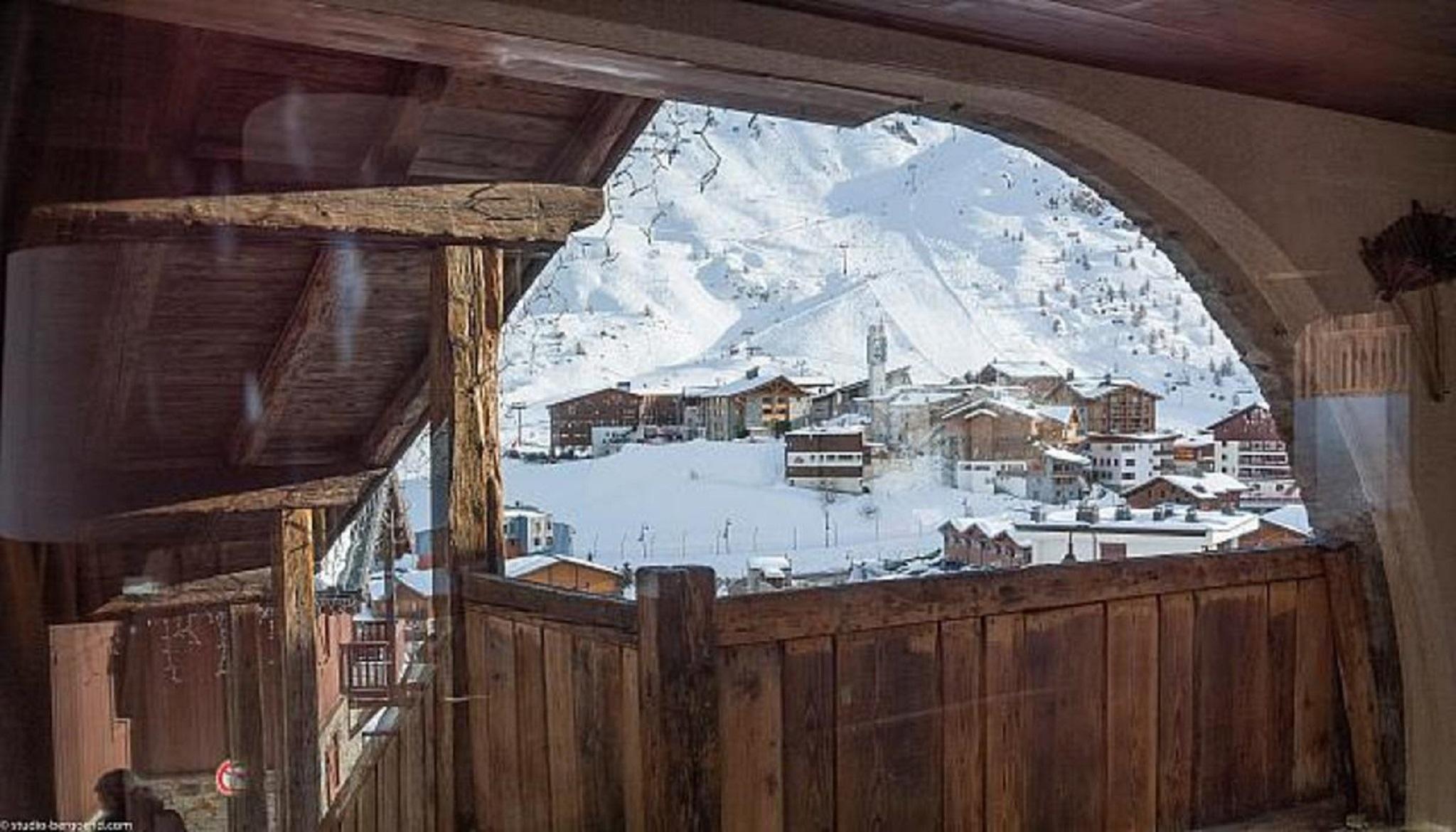 Hotel Village Montana By Les Etincelles Tignes Bagian luar foto