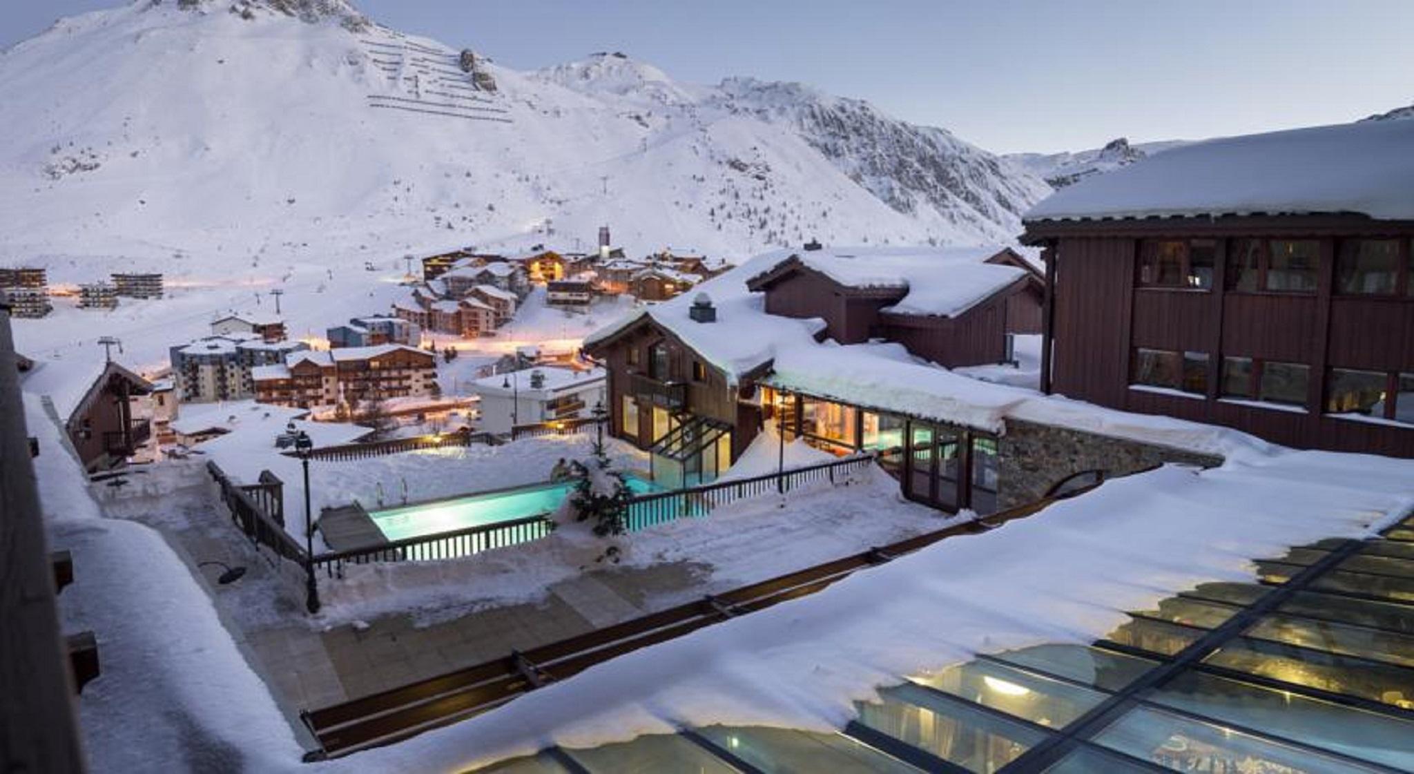 Hotel Village Montana By Les Etincelles Tignes Bagian luar foto